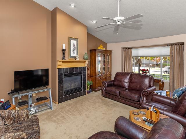 House for sale in Indigo Ridge, Waukee