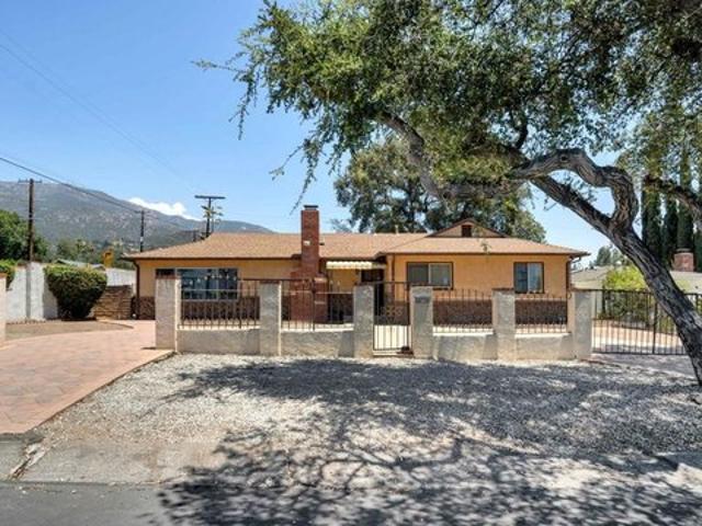 House for sale in Canoga Park, California