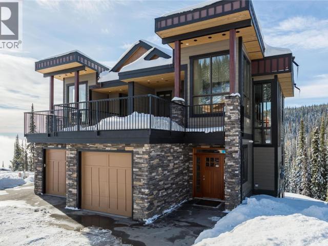 Duplex for sale in British Columbia