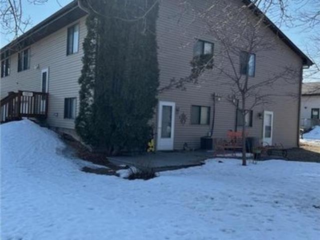 Townhouse for sale in Blaine, Anoka County