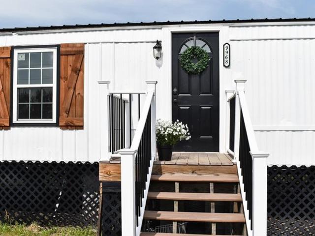 House for sale in Nichols, South Carolina