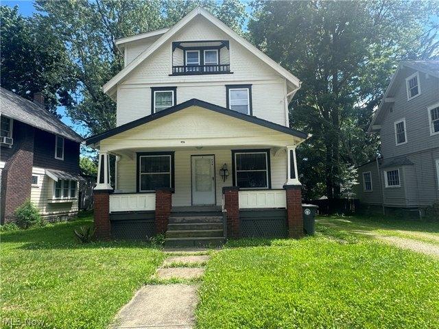 House for sale in Summit, Ohio