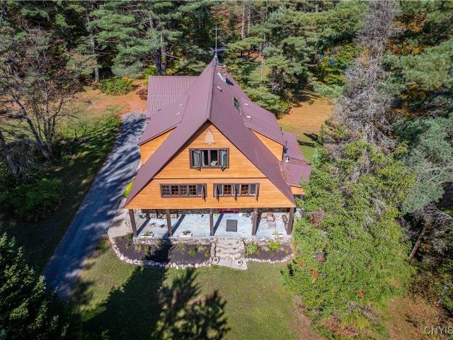 House for sale in Oneida, New York