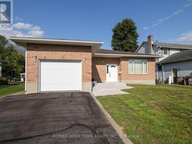 House for sale in Prescott, Ontario