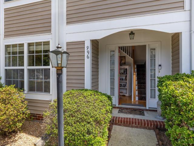 Townhouse for sale in Virginia