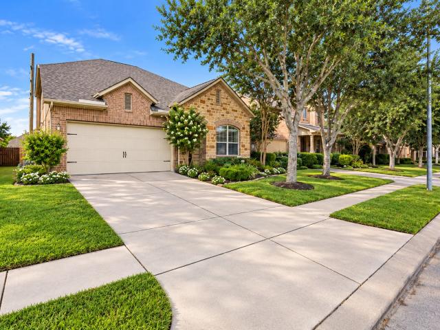 House for sale in Willow Creek Farms - South, Brookshire