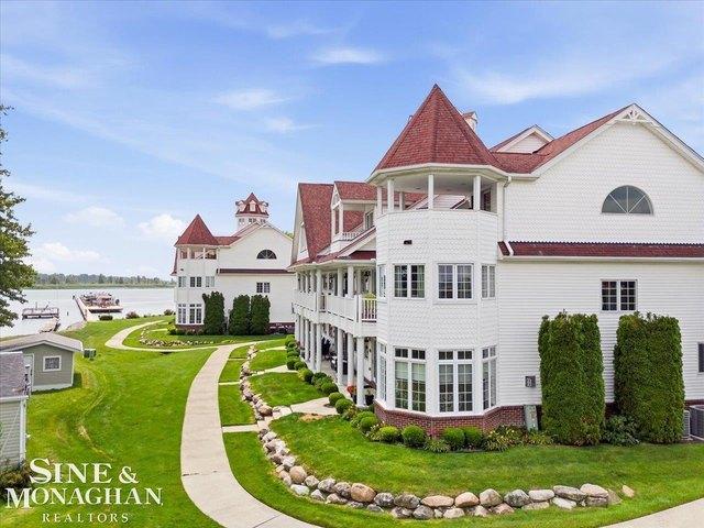 Townhouse for sale in Michigan