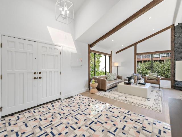 House for sale in San Carlos