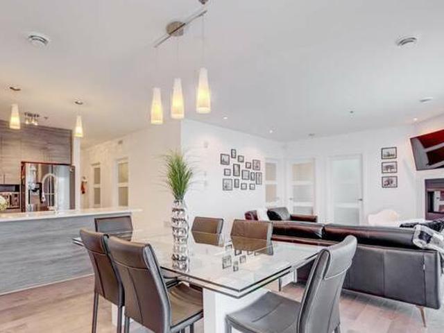 House for rent in Laval