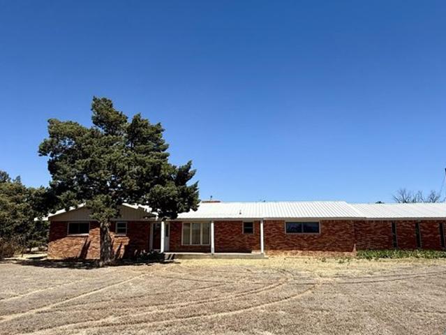 House for sale in Texico, New Mexico