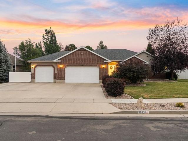 House for sale in South Jordan, Utah