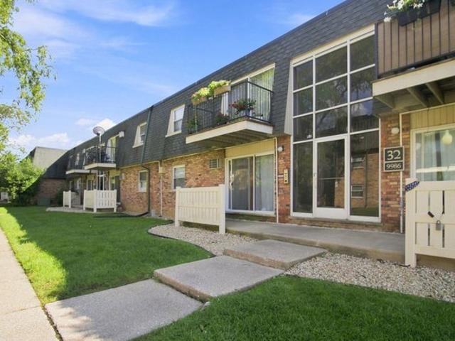 Condo for sale in Palos Hills, Illinois