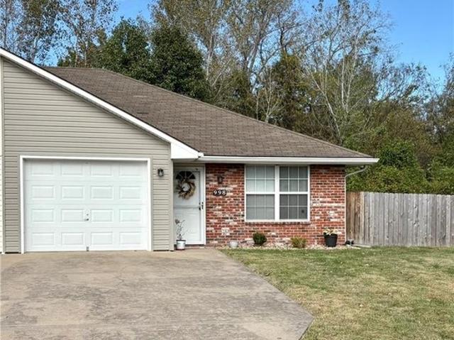Townhouse for sale in Christie Meadows, Grain Valley