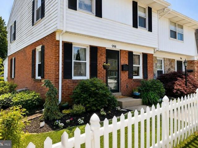 Townhouse for sale in Lebanon, Pennsylvania