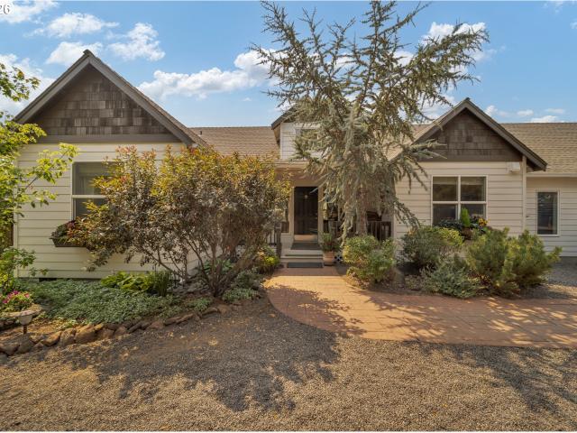 House for sale in Oregonia
