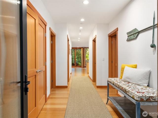 Condo for sale in Vineyard Lane, Bainbridge Island