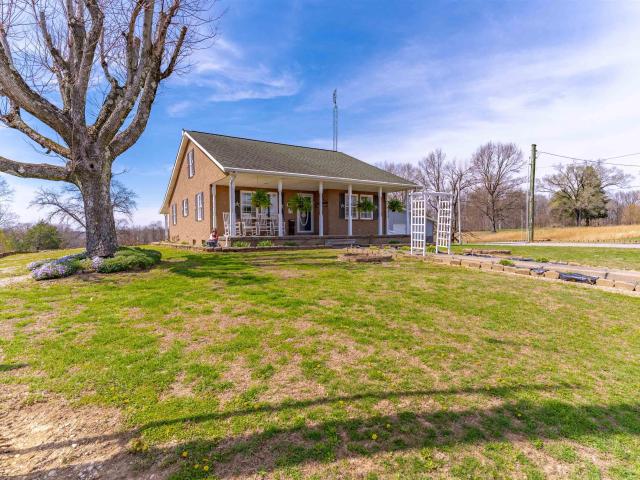 House for sale in Winslow, Indiana