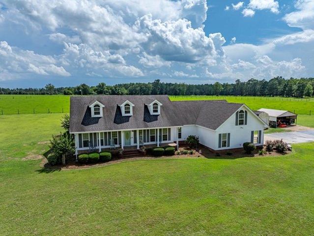 House for sale in Morven, Georgia