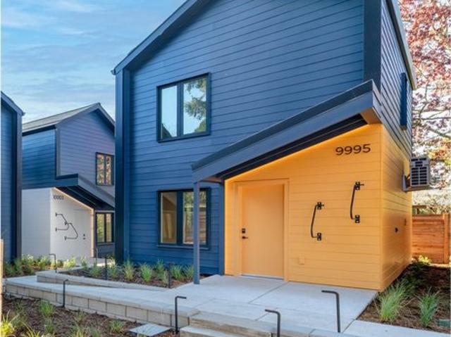 Condo for sale in Oregonia
