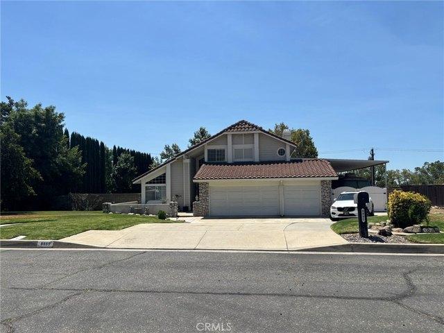 House for sale in Alta Loma, Alta