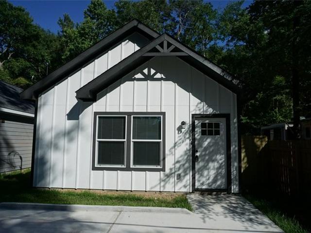 House for sale in Willis, Texas