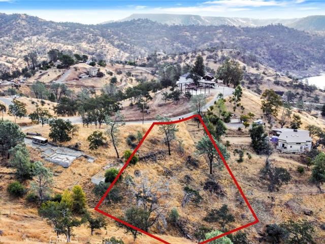 Land for sale in Friant