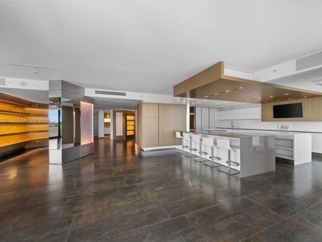 Condo for sale in Bal Harbour, Florida