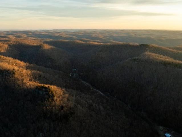 House for sale in Powell, Kentucky