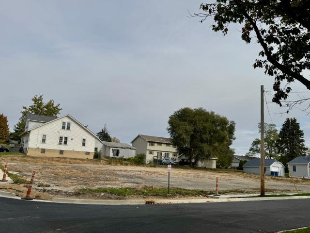Land for sale in Peru, Illinois