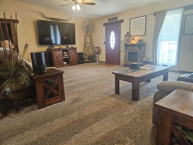 House for sale in Mountain Grove, Wright County