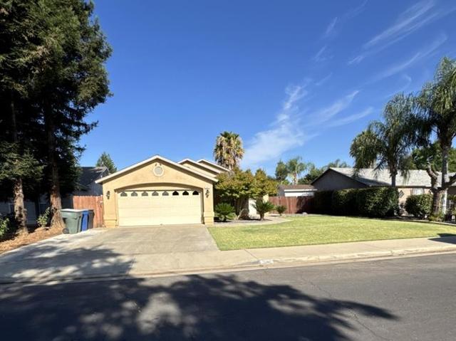 House for sale in Sanger, California