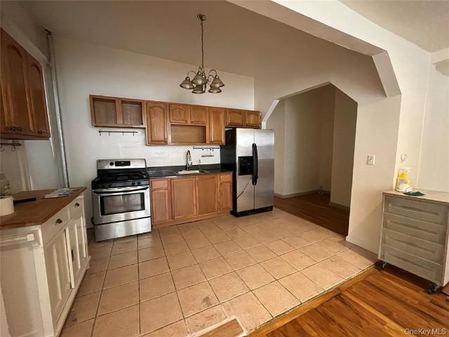 Property for rent in Queens, Arverne