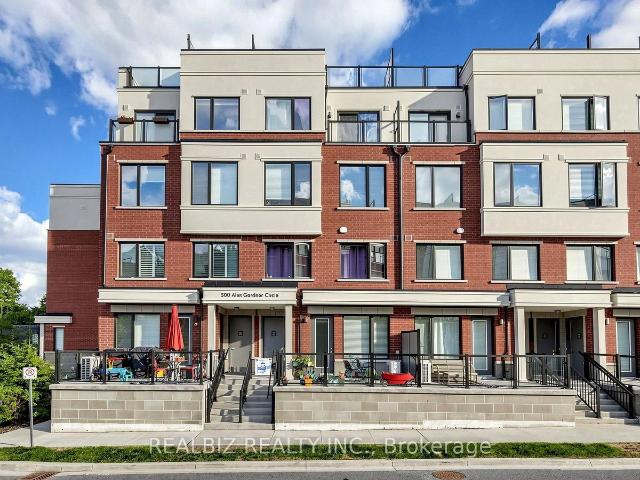 Condo for sale in Woburn, Ontario