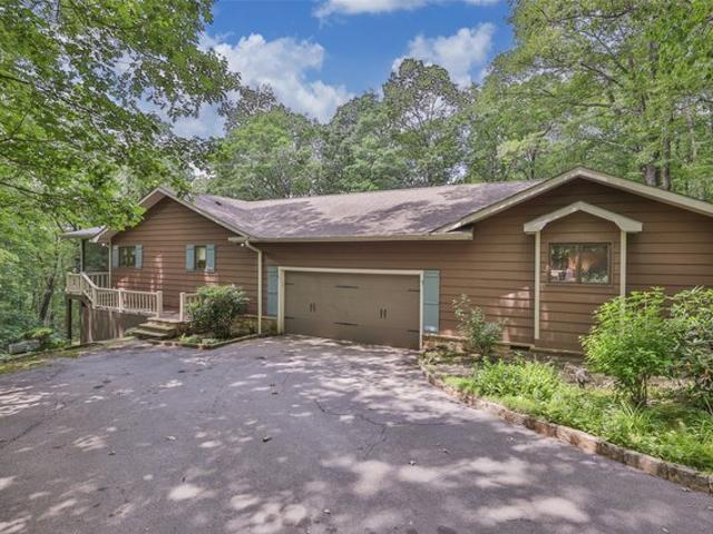 House for sale in Highlands, North Carolina