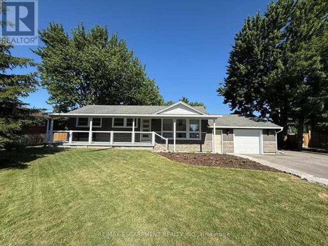 House for sale in Ancaster, Ontario