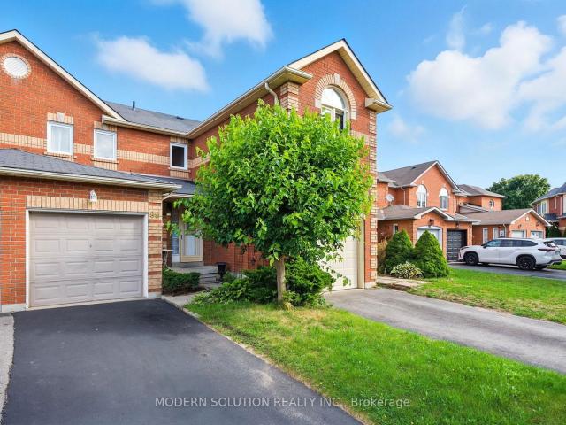 Townhouse for sale in Woburn, Ontario