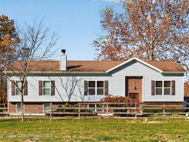 Farm for sale in Gardiner, New York