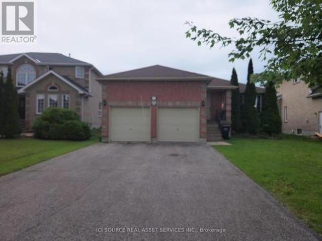 House for rent in Barrie, Ontario
