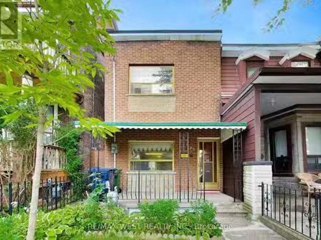 House for sale in Woburn, Ontario