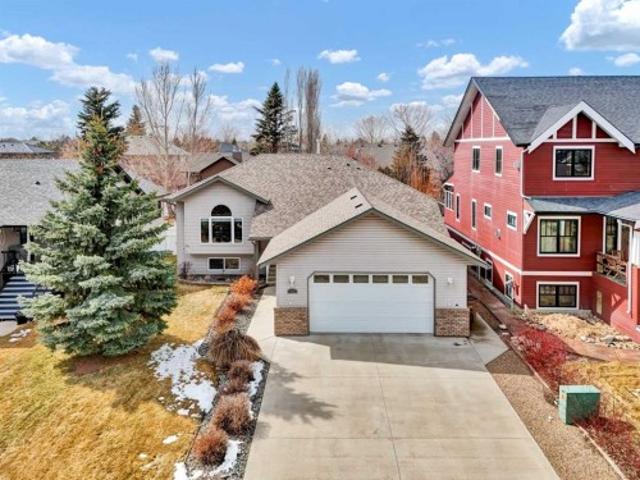 House for sale in Brooks, Alberta