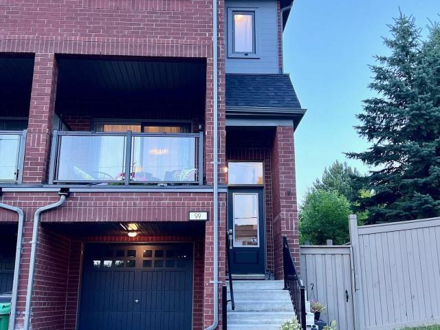 Townhouse for rent in Woburn, Ontario