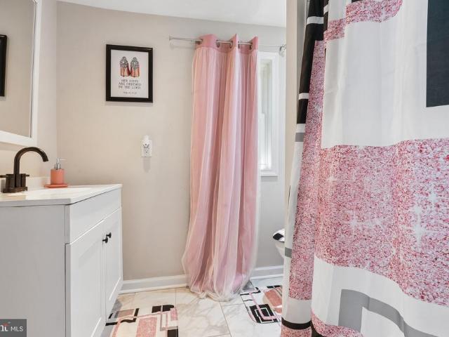 House for sale in Mantua, New Jersey