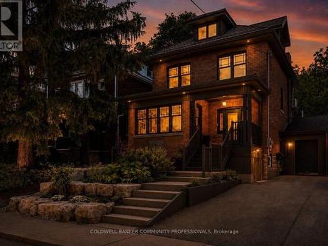 House for sale in Ancaster, Ontario