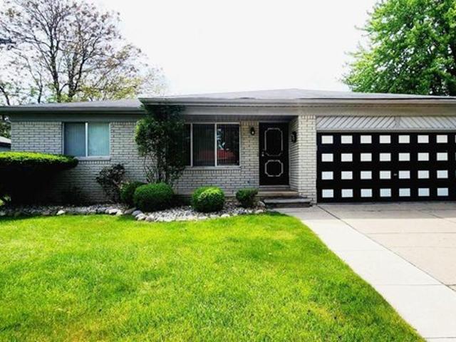 House for sale in Mount Clemens, Michigan