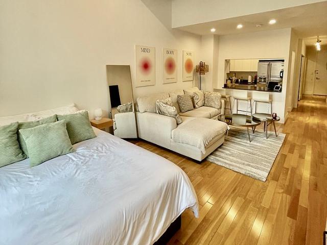 Condo for sale in Arverne, New York