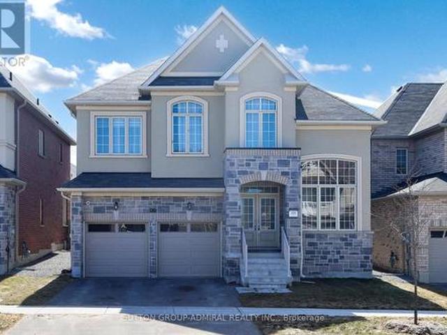 House for sale in Georgina