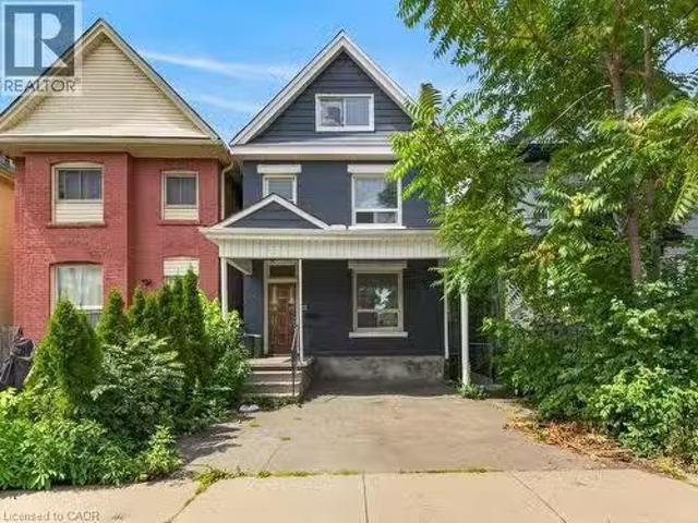 House for sale in Ancaster, Ontario