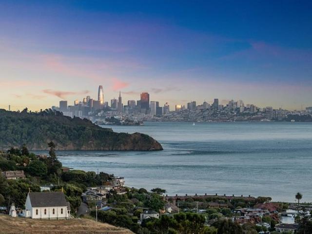 Condo for sale in Belvedere Tiburon, California