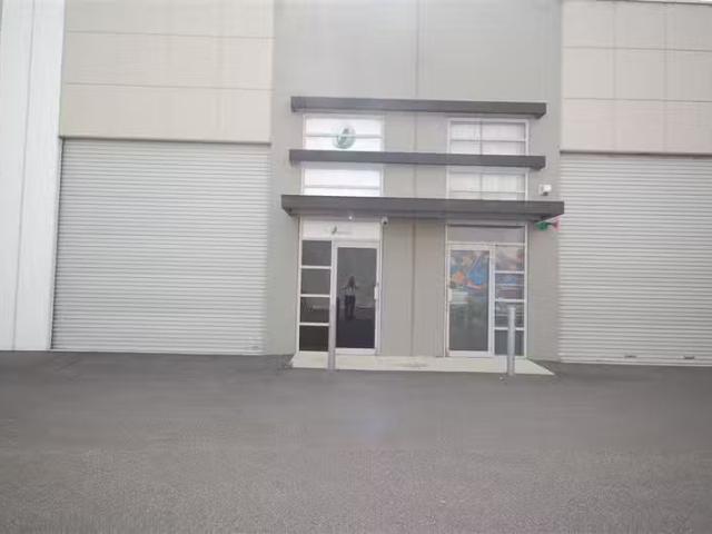 House for rent in Cockburn Central, Western Australia
