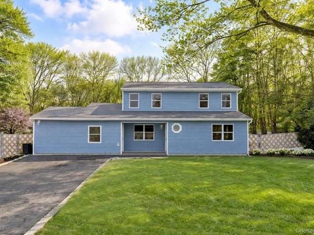 House for sale in Centereach, New York